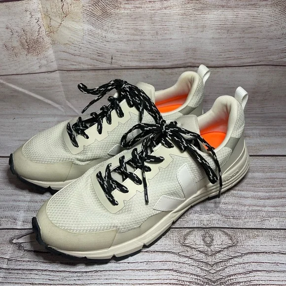 Sold - Picture 4 of 8